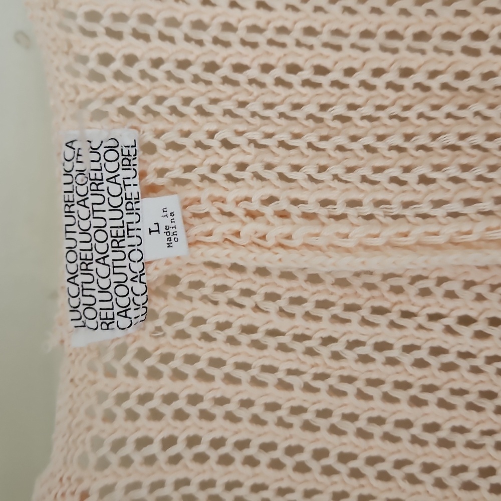 NWT WOMENS CROCHET VEST - Picture 2 of 6